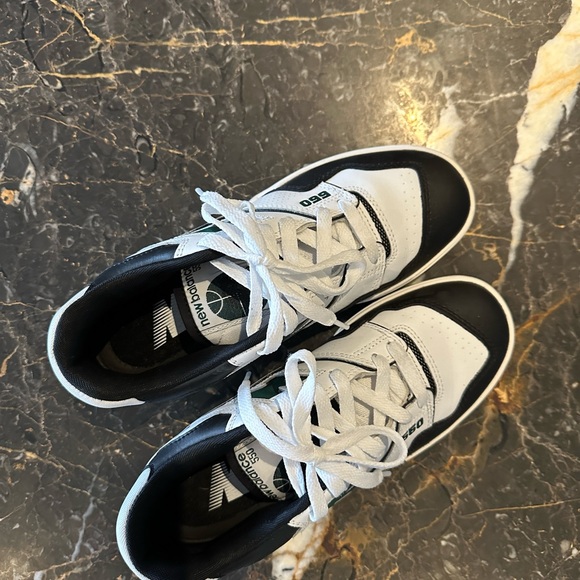 New balance 550- green/black - Picture 4 of 8